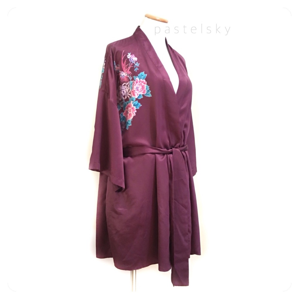 VICTORIA SECRET robe - Picture 2 of 6